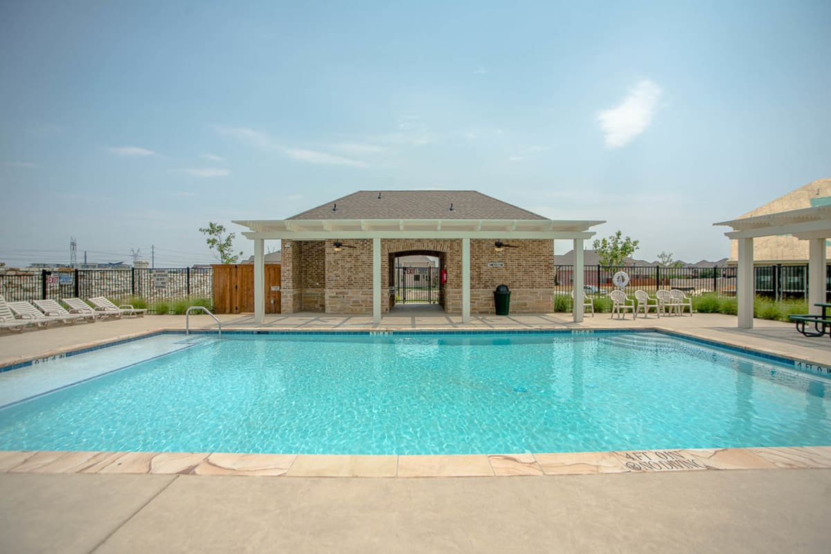 New Homes in Lewisville, TX Cottages at the Realm Photos